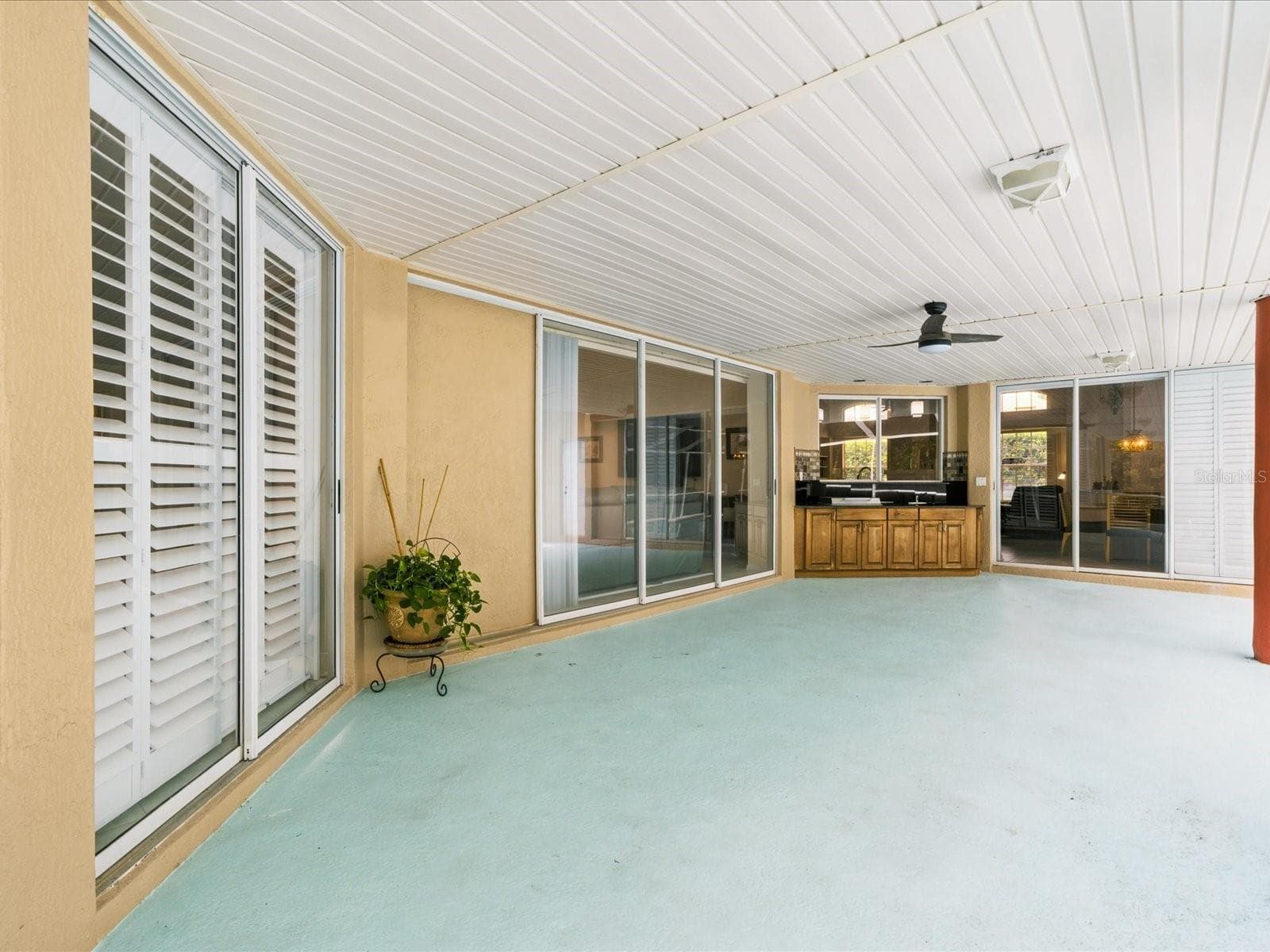 Single Family Residence at 18621 AVENUE CAPRI, LUTZ, photo 63 of 78