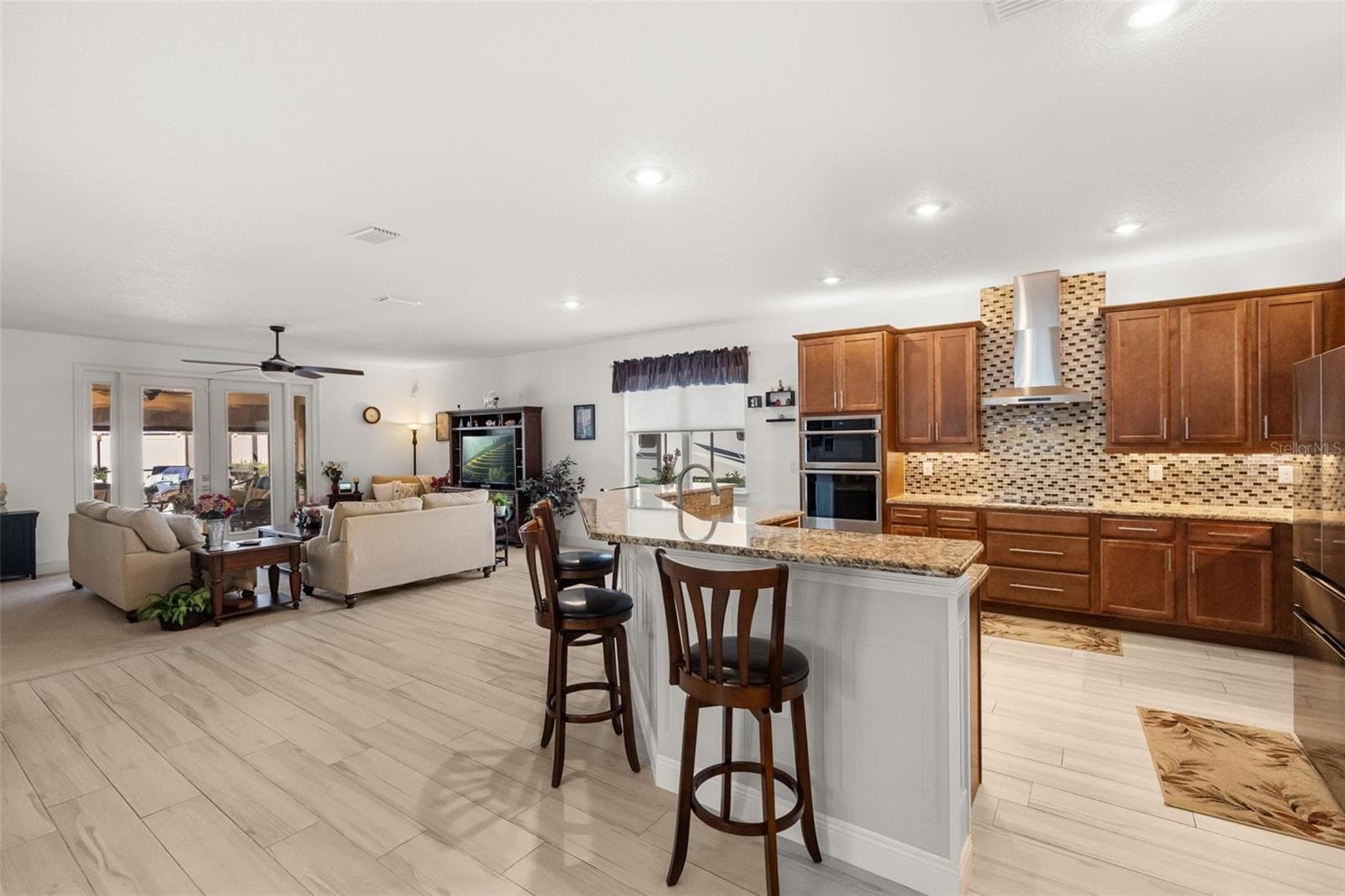 Single Family Residence at 700 S FLORIDA AVE, HOWEY IN THE HILLS, photo 12 of 25