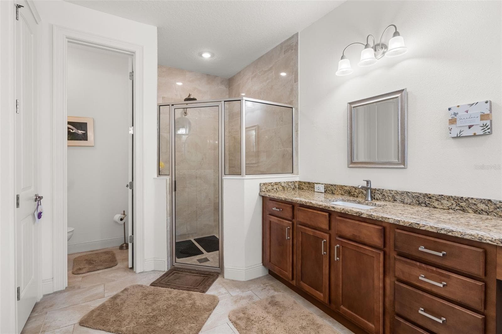 Single Family Residence at 700 S FLORIDA AVE, HOWEY IN THE HILLS, photo 17 of 25