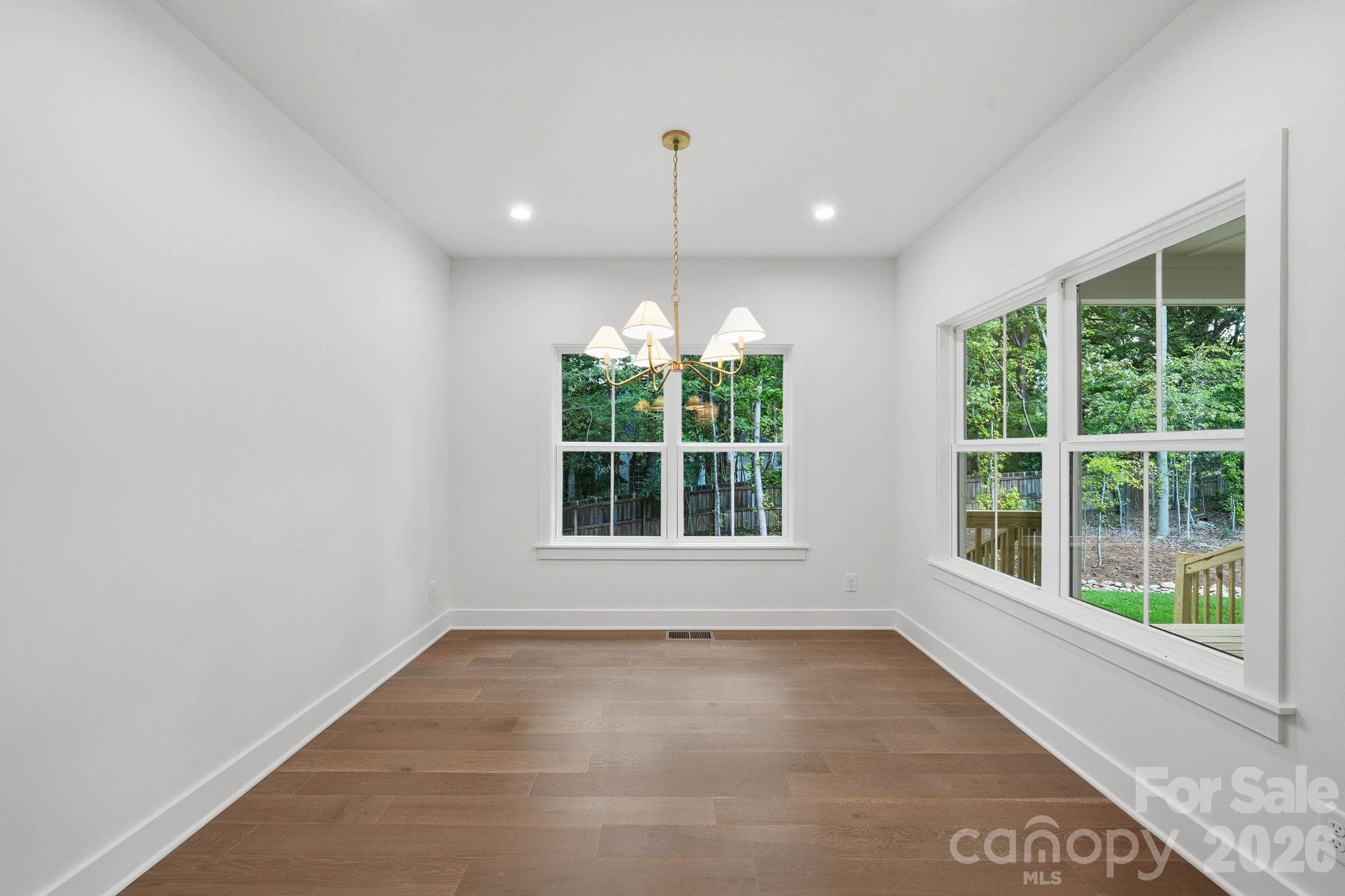 Breakfast area. - 2311 Chateau Court, Matthews