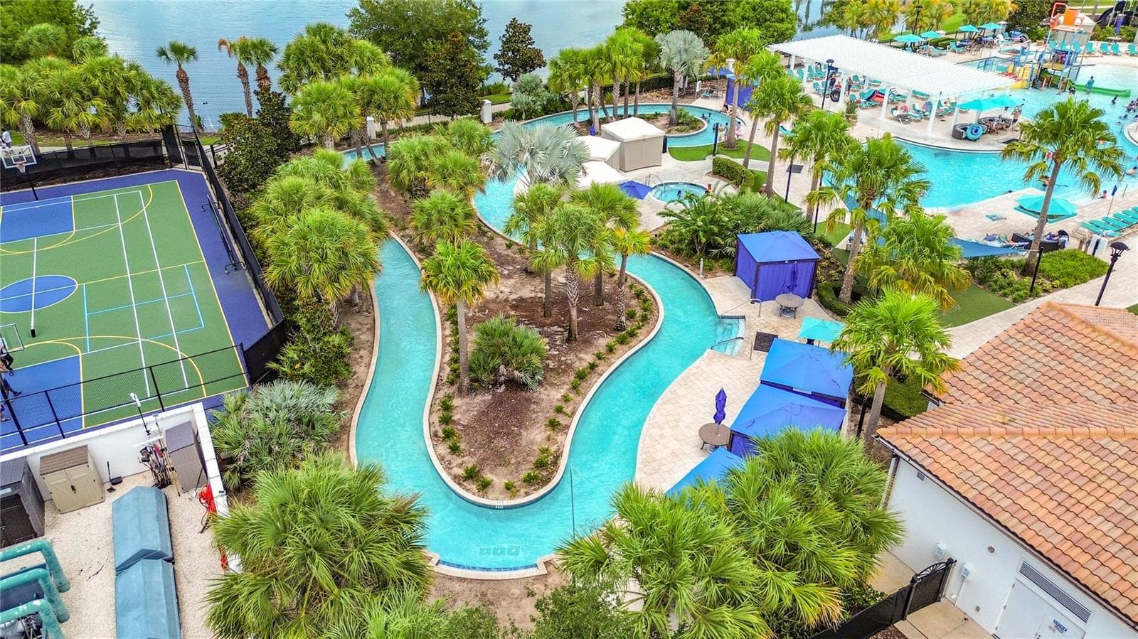 Lazy river, waterslide & resort-style amenities - 8899 GENEVE CT, KISSIMMEE