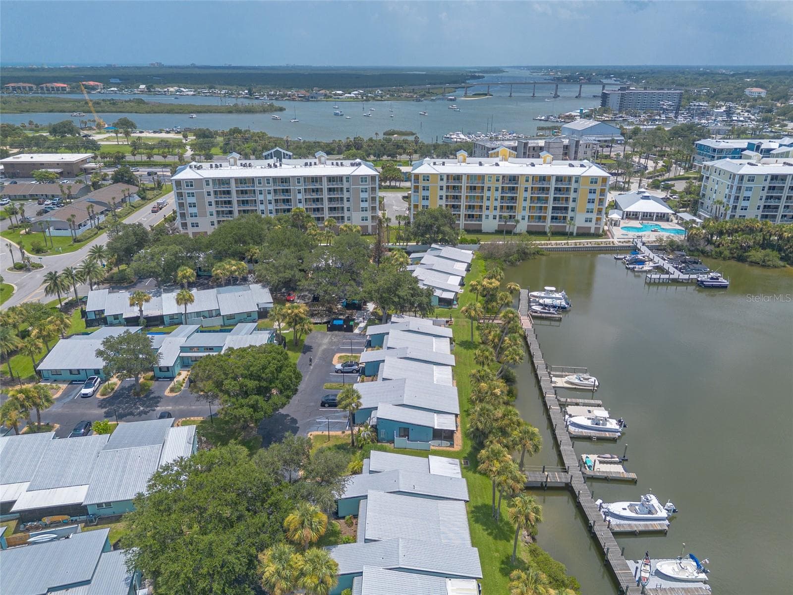 location close to river restaurants - 76 HEATHER POINT CT, NEW SMYRNA BEACH