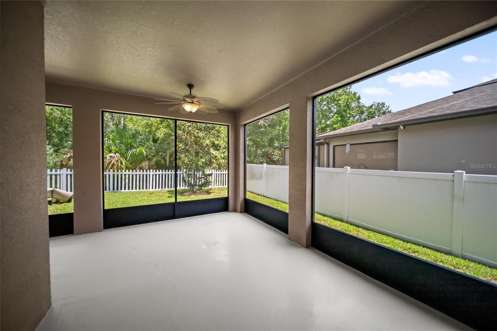 Single Family Residence at 11438 ACACIA GROVE LN, RIVERVIEW, photo 45 of 47