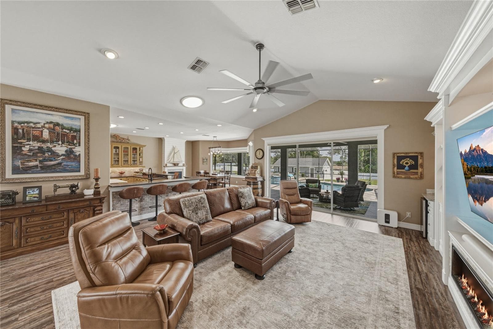 Single Family Residence at 37405 HIGHRIDGE DR, DADE CITY, photo 14 of 90