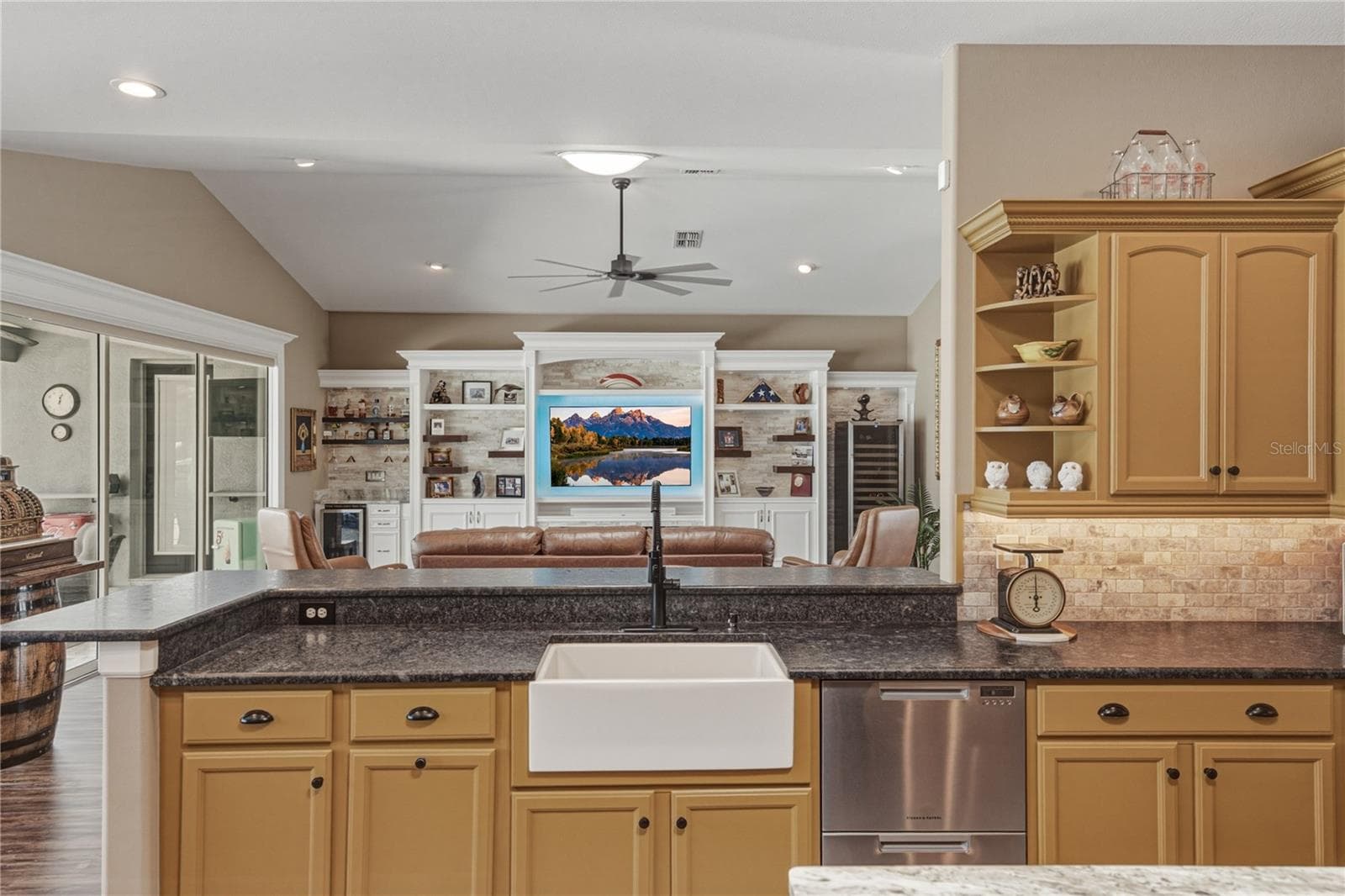 Single Family Residence at 37405 HIGHRIDGE DR, DADE CITY, photo 19 of 90