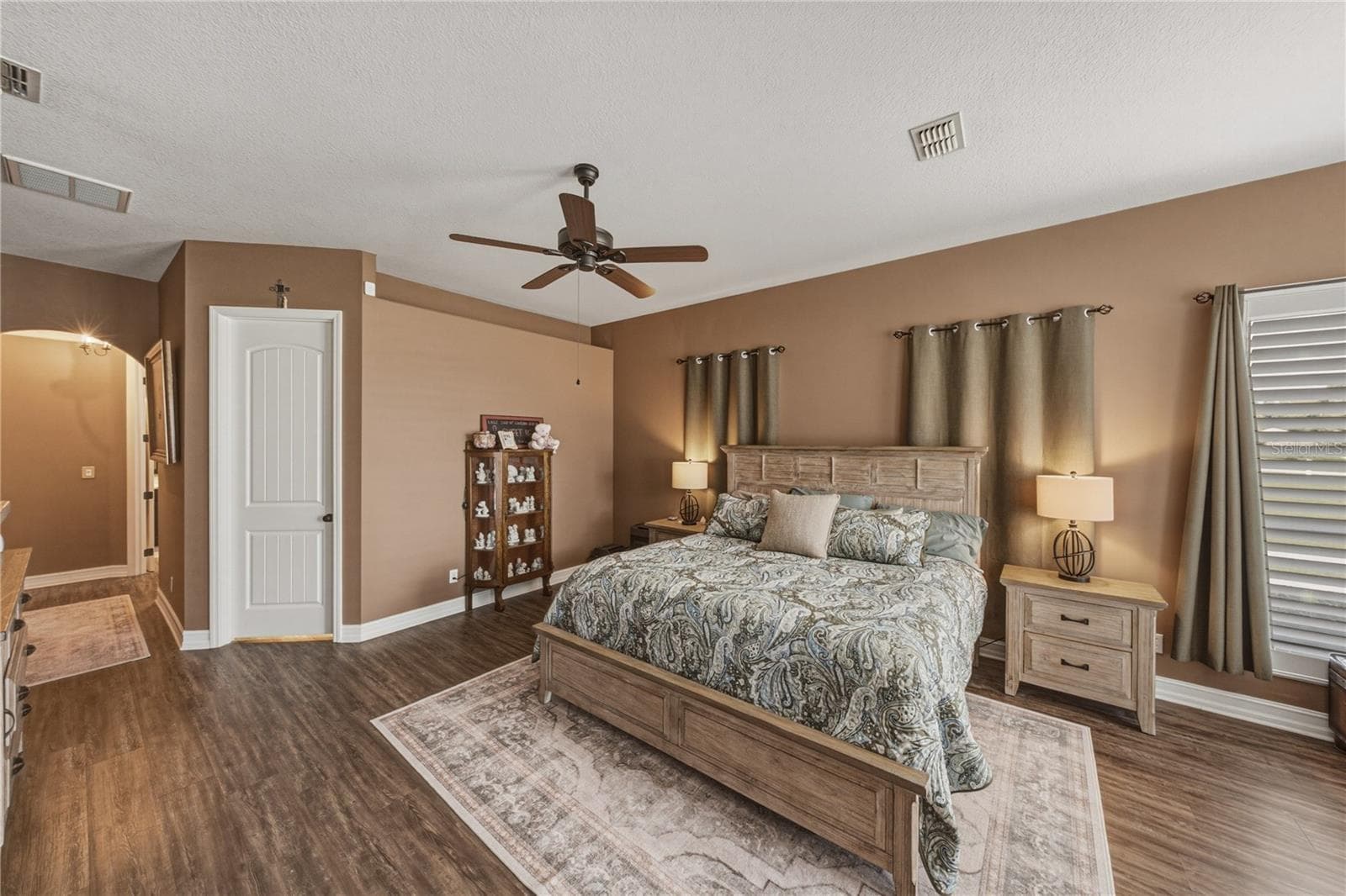 Single Family Residence at 37405 HIGHRIDGE DR, DADE CITY, photo 33 of 90