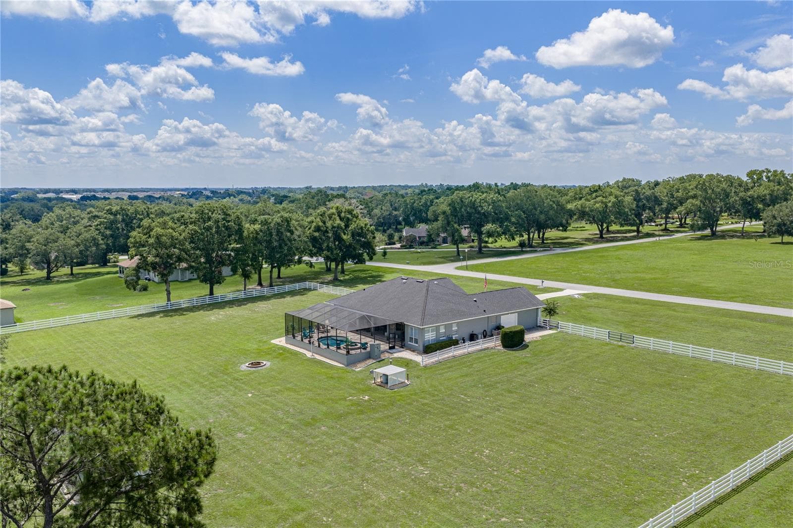 Single Family Residence at 37405 HIGHRIDGE DR, DADE CITY, photo 85 of 90
