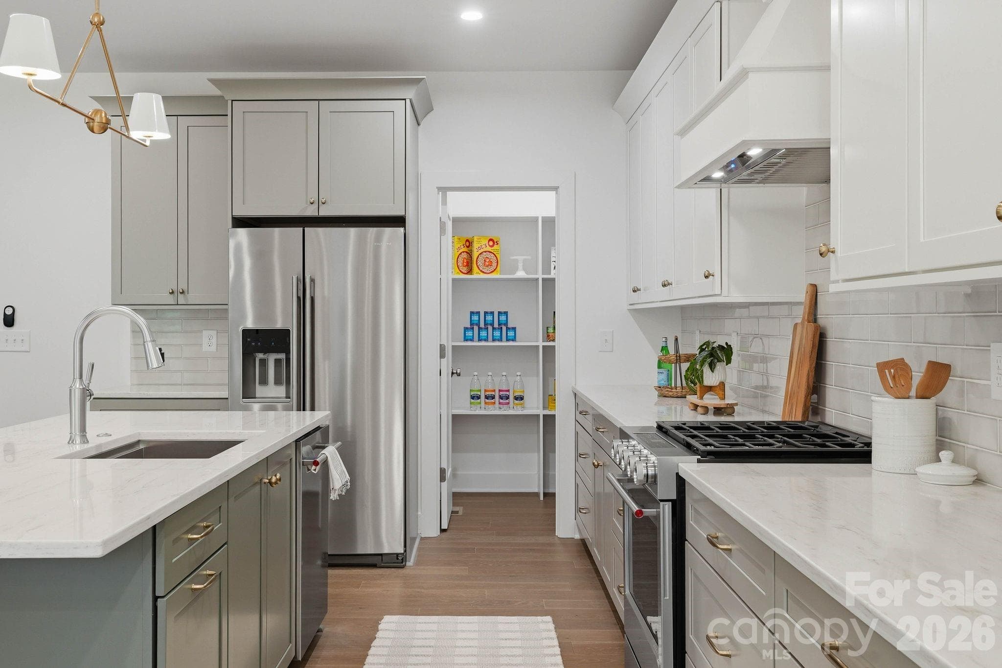 Kitchen. - 2315 Chateau Court, Matthews