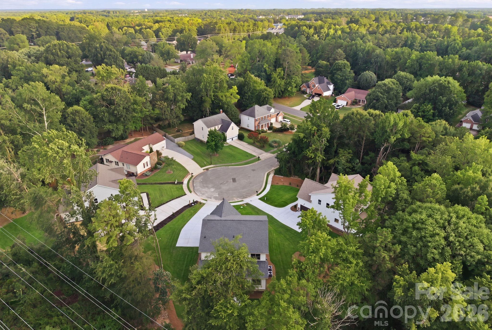 Aerial view of the cul-de-sac. - 2315 Chateau Court, Matthews