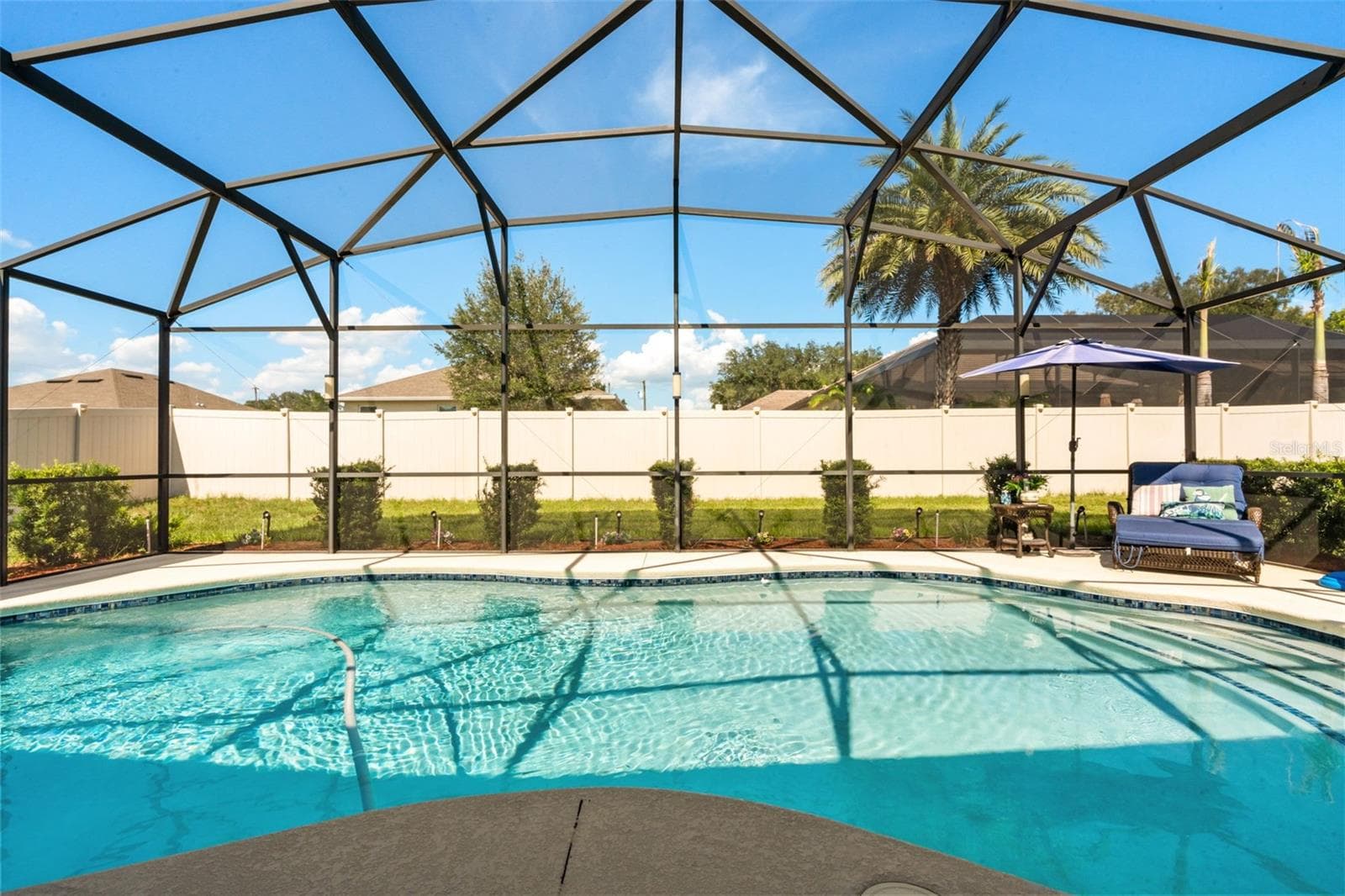 Saltwater Heated Pool - 700 S FLORIDA AVE, HOWEY IN THE HILLS