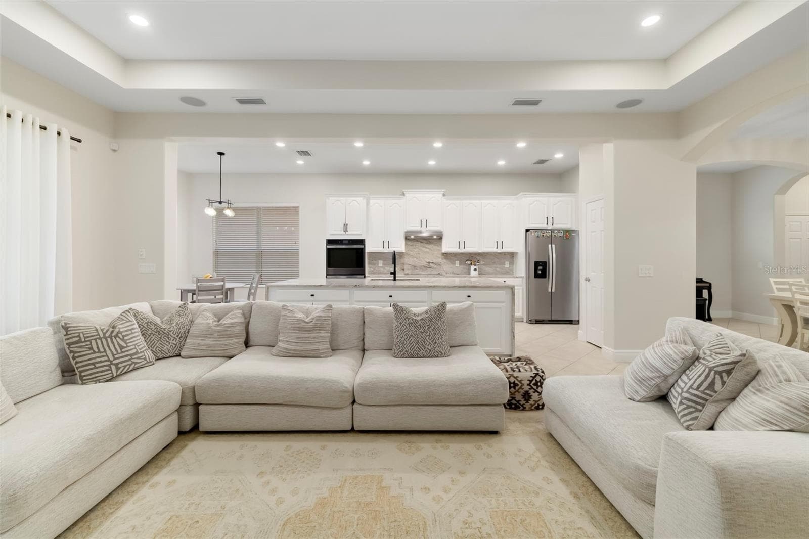 Single Family Residence at 3628 SUMMERWIND CIR, BRADENTON, photo 11 of 71