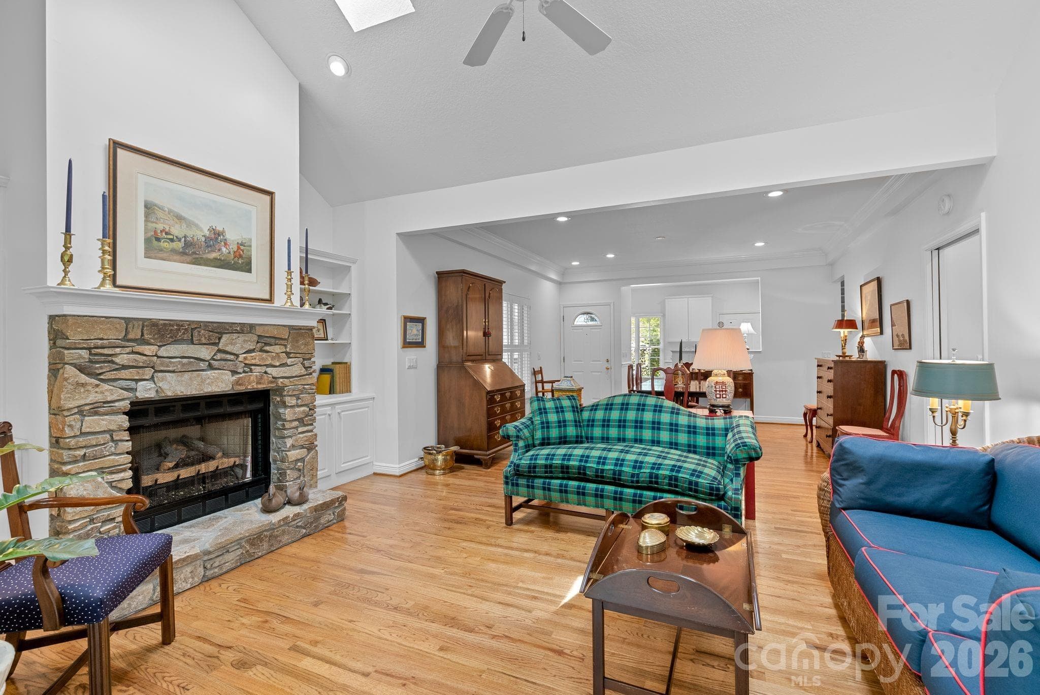 Condominium at 62 Pinnacle Point, Asheville, photo 5 of 36