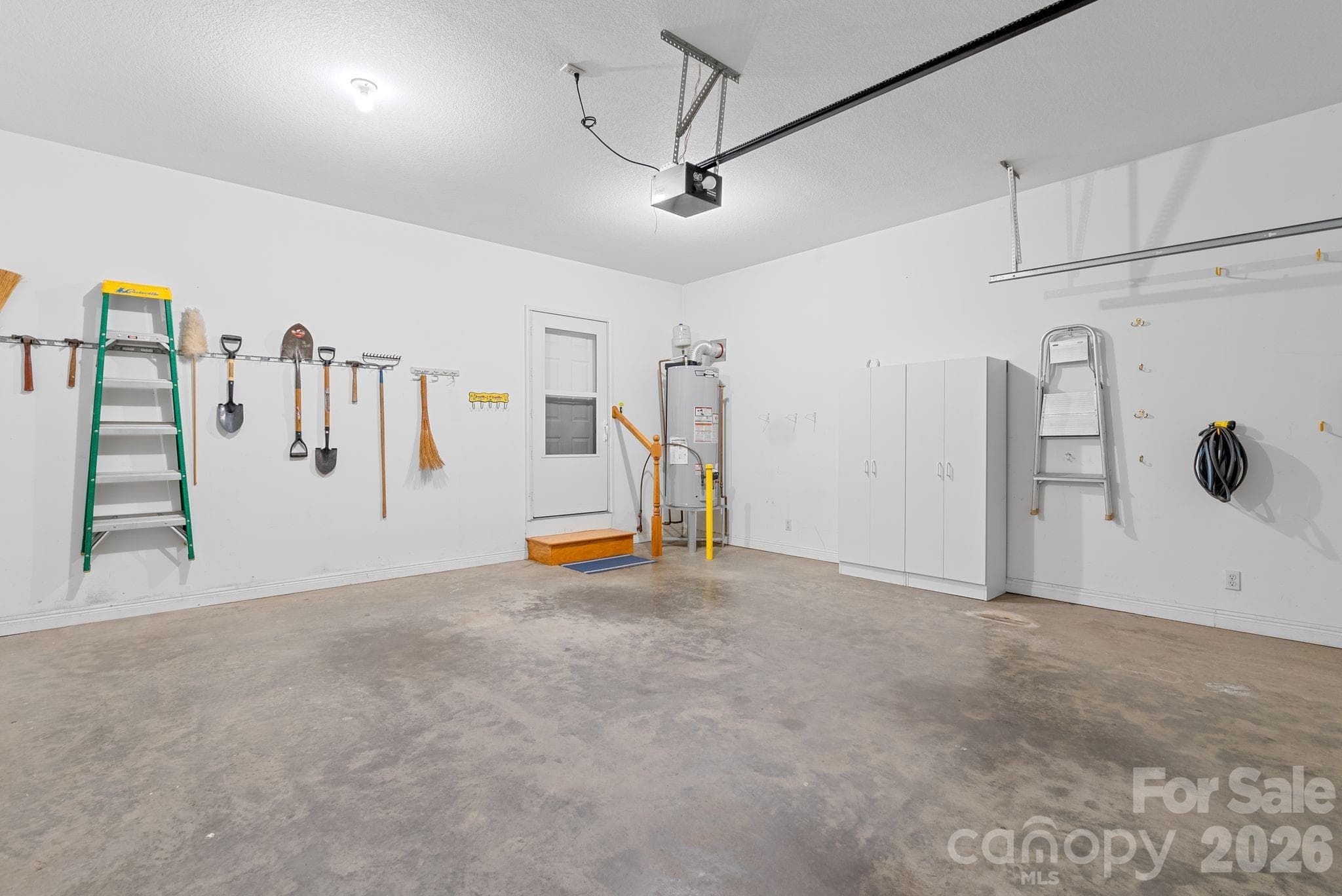 Condominium at 62 Pinnacle Point, Asheville, photo 32 of 36