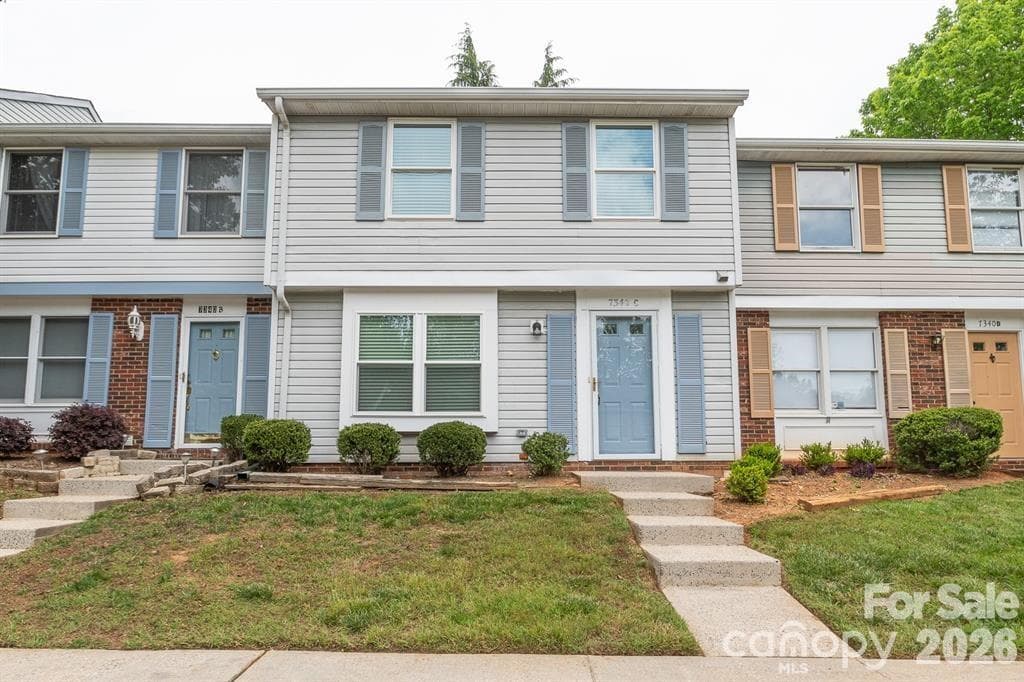Townhouse at 7340 Pebblestone Drive, Charlotte, photo 24 of 25