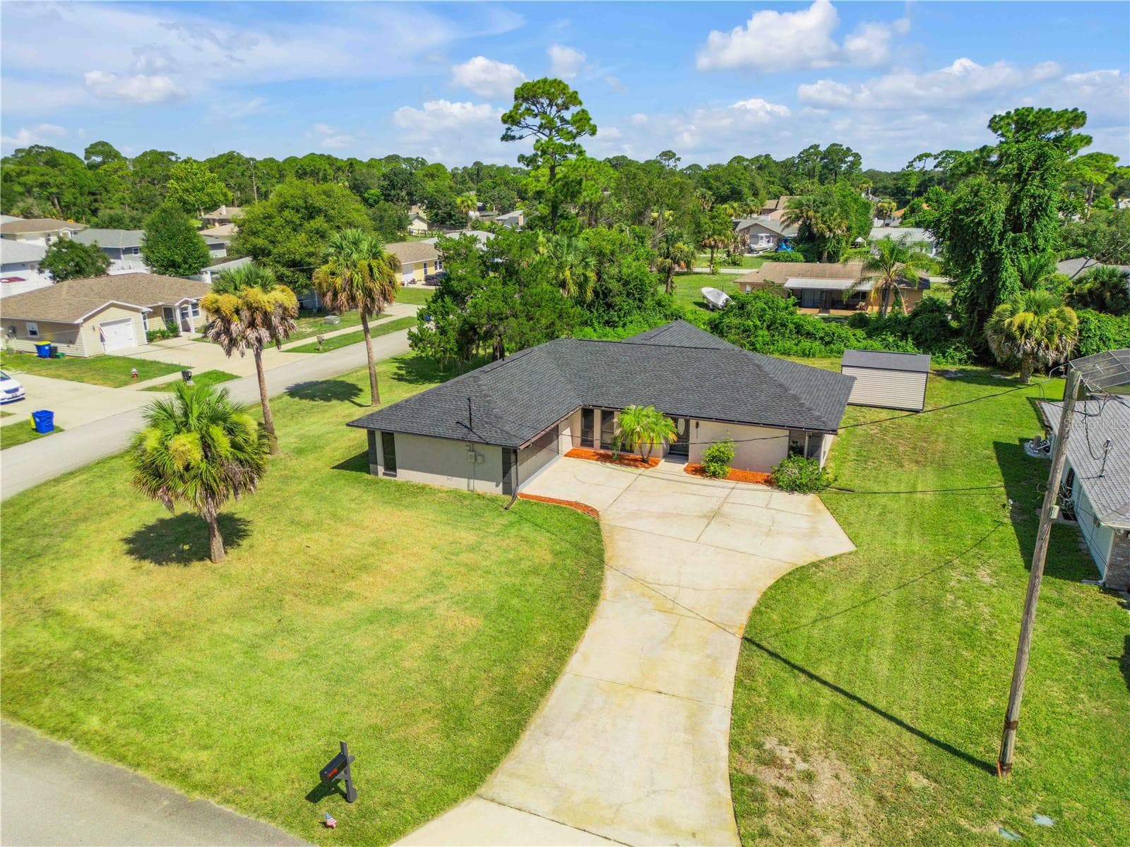 Single Family Residence at 117 POINCIANA RD, EDGEWATER, photo 5 of 55