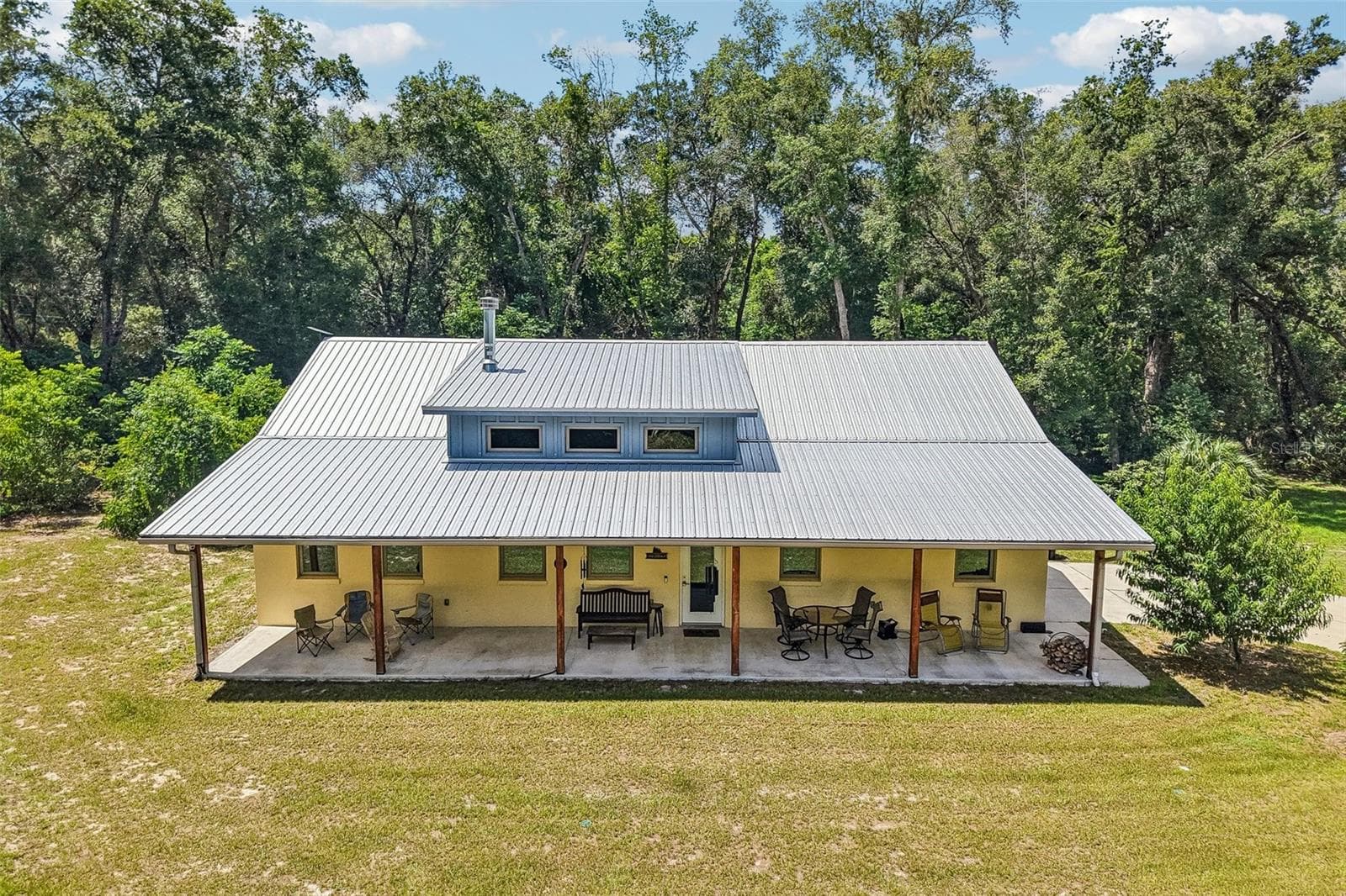 Front - 16161 SE 137TH CT, WEIRSDALE