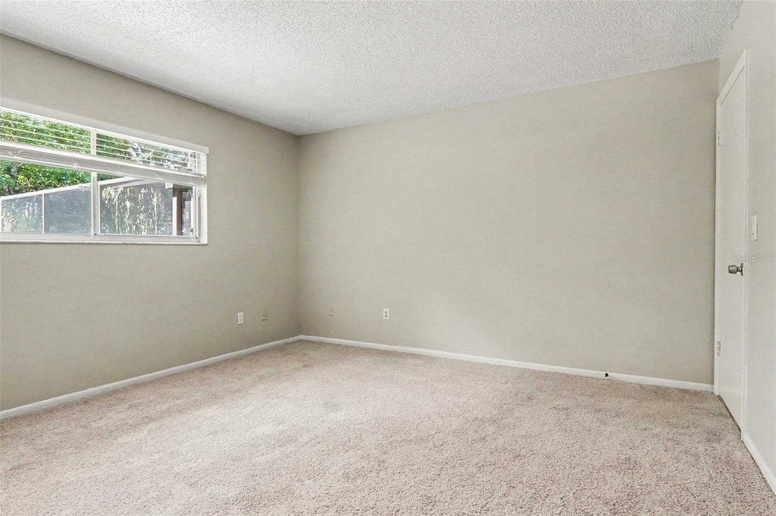 Single Family Residence at 629 ALTON RD, WINTER SPRINGS, photo 12 of 20