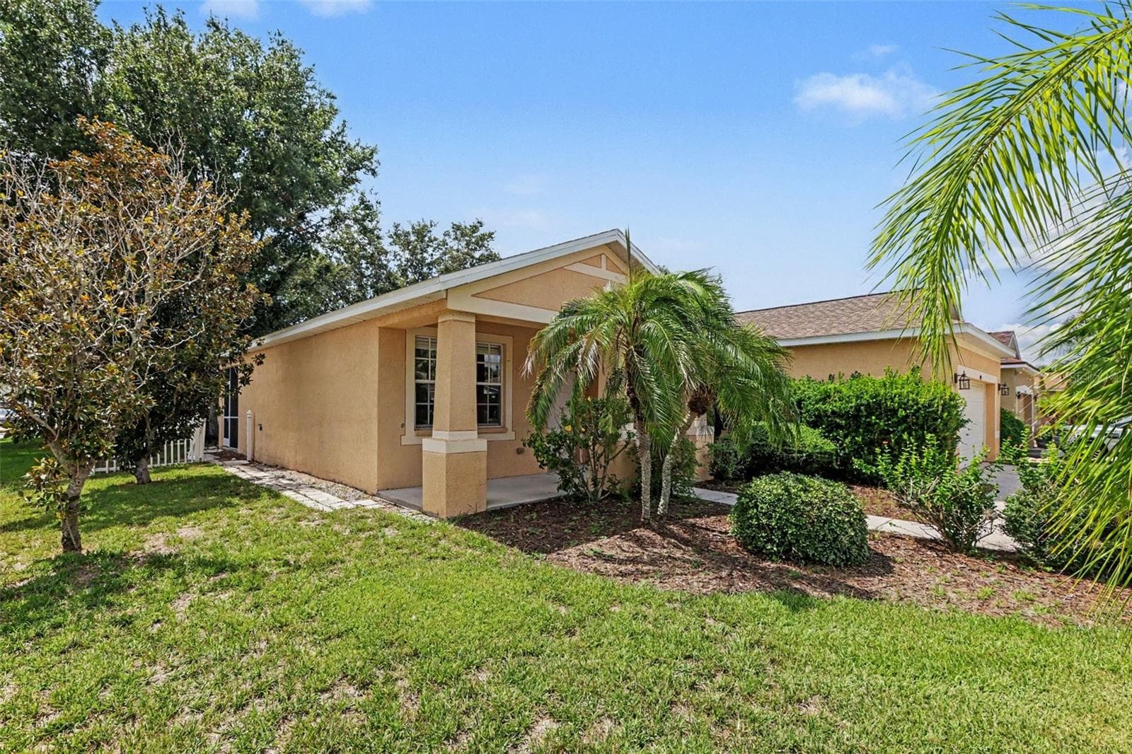Single Family Residence at 11432 LAUREL BROOK CT, RIVERVIEW, photo 3 of 21