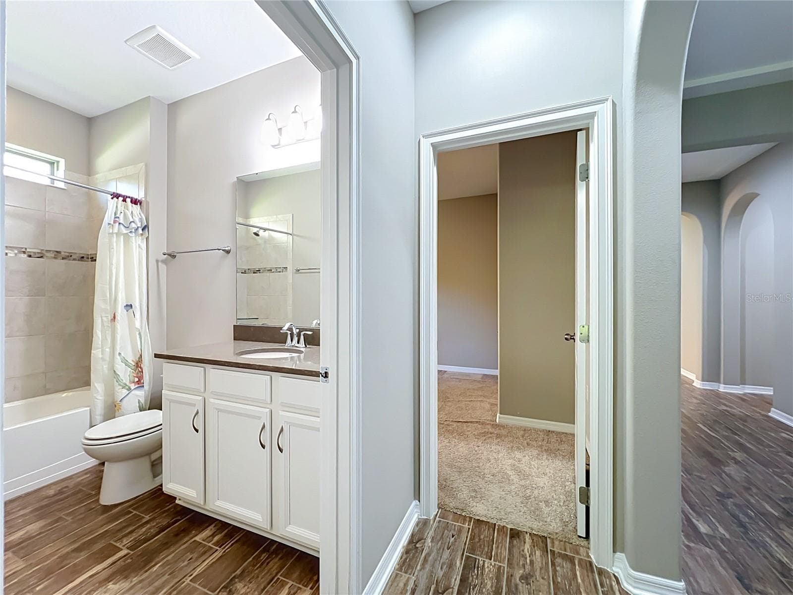 Single Family Residence at 1824 ARDEN OAKS DR, OCOEE, photo 28 of 51