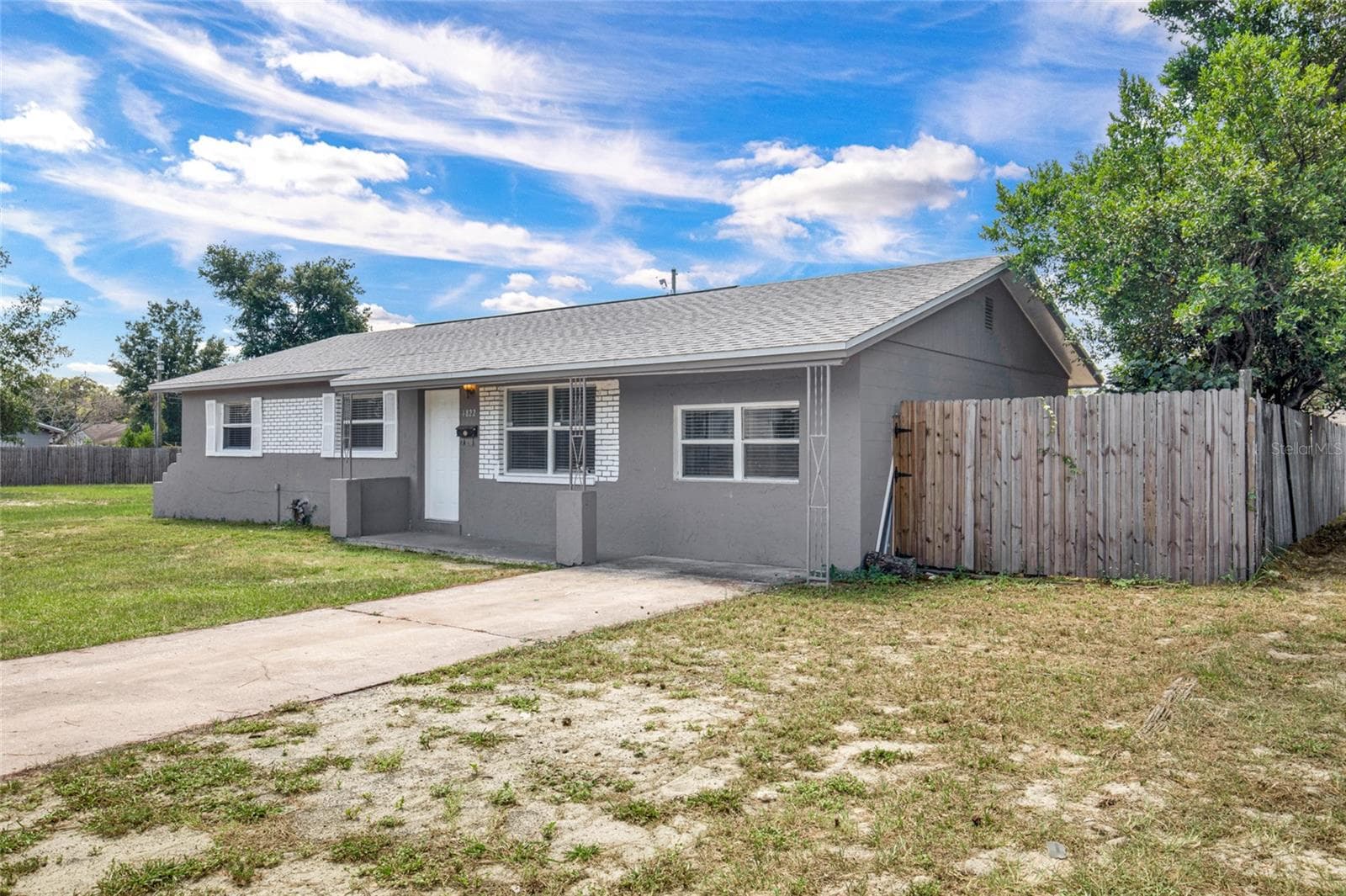 Single Family Residence at 4822 OKEEFE ST, ORLANDO, photo 3 of 32
