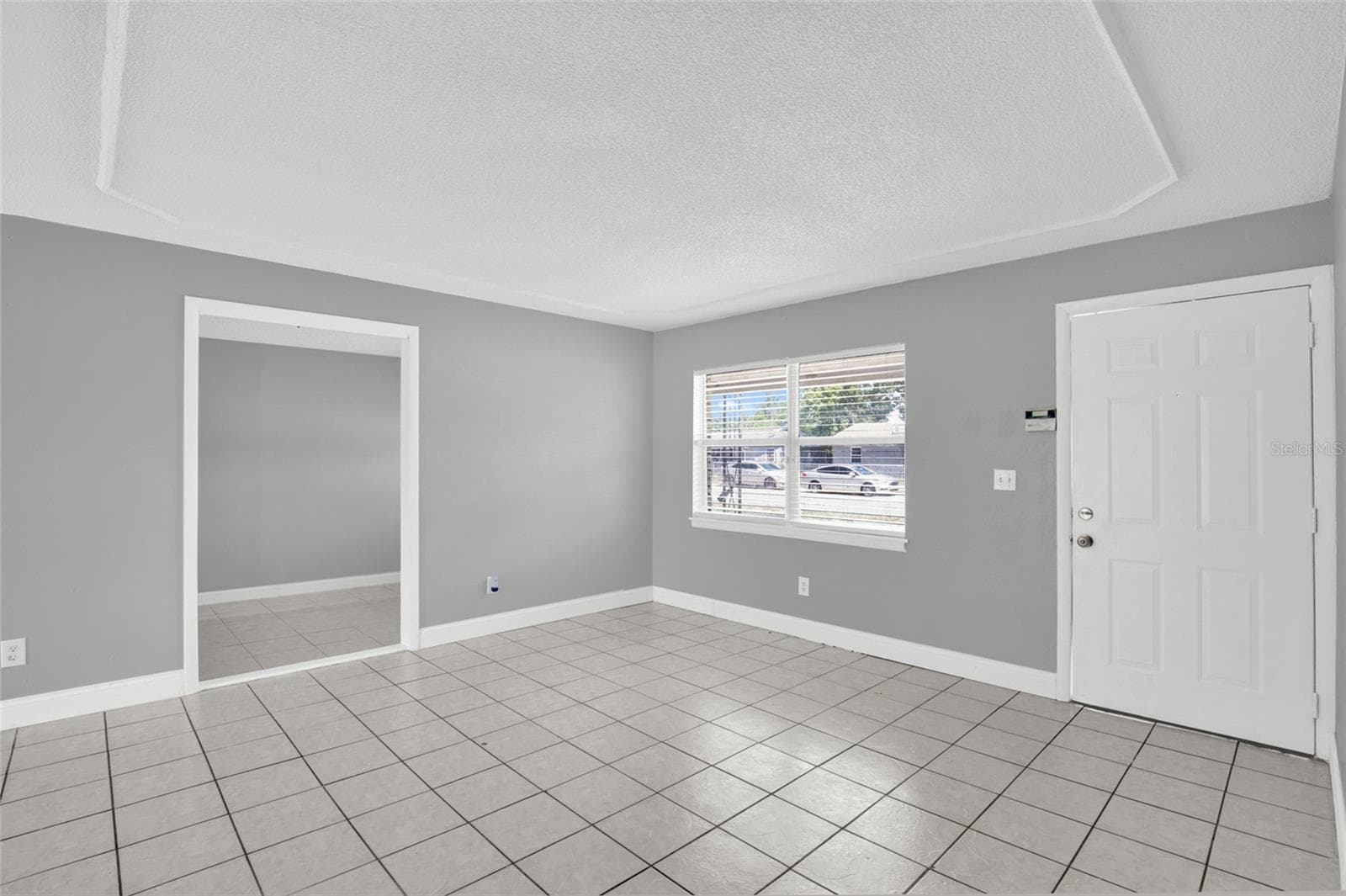 Single Family Residence at 4822 OKEEFE ST, ORLANDO, photo 6 of 32