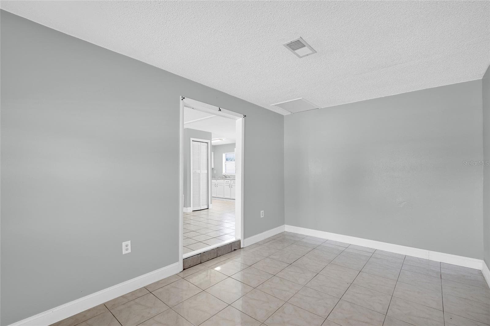 Single Family Residence at 4822 OKEEFE ST, ORLANDO, photo 18 of 32