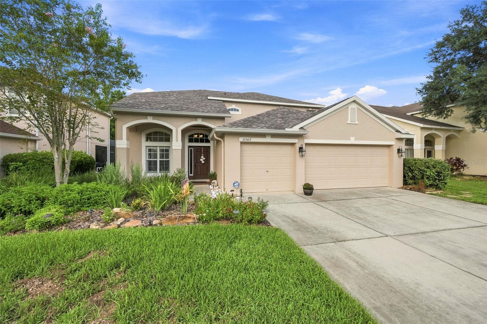 Pretty curb appeal. - 11507 BELLE HAVEN DR, NEW PORT RICHEY
