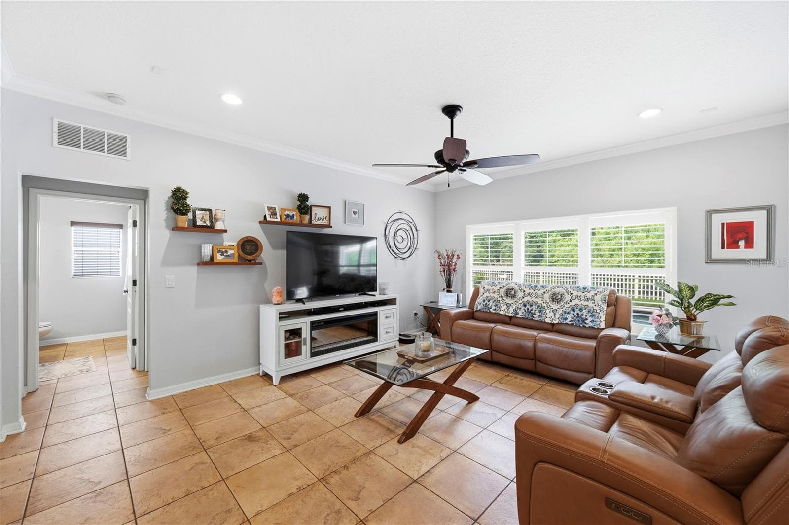 Family room. - 11507 BELLE HAVEN DR, NEW PORT RICHEY