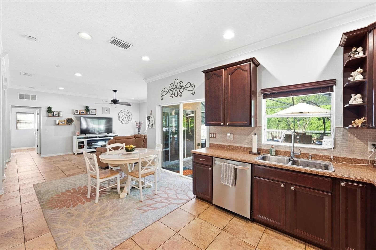 Another view of the kitchen. - 11507 BELLE HAVEN DR, NEW PORT RICHEY