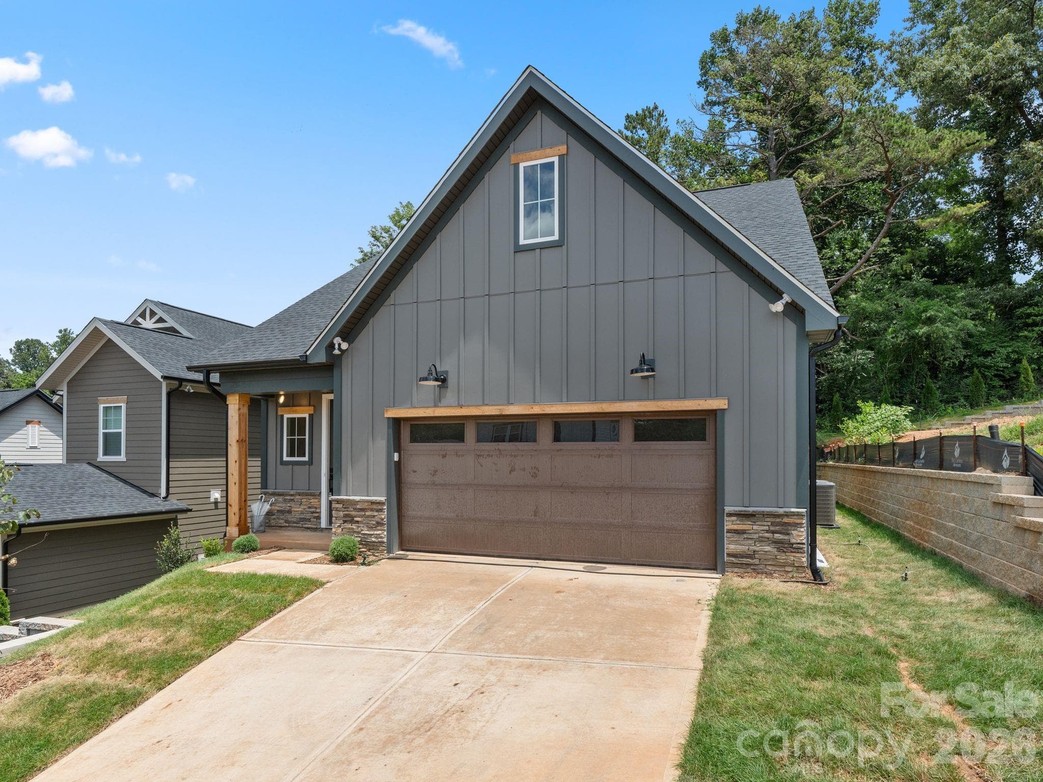 Single Family Residence at Weaverville, photo 2 of 37