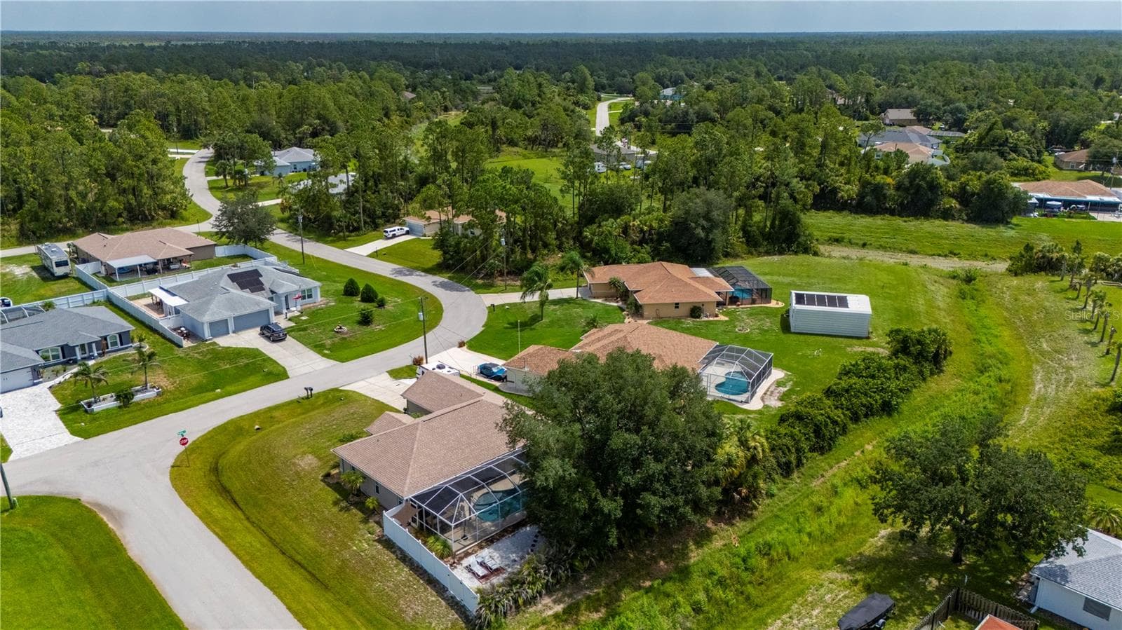 Enjoy this in-ground pool in this very private backyard. - 5615 MOJAVE AVE, NORTH PORT