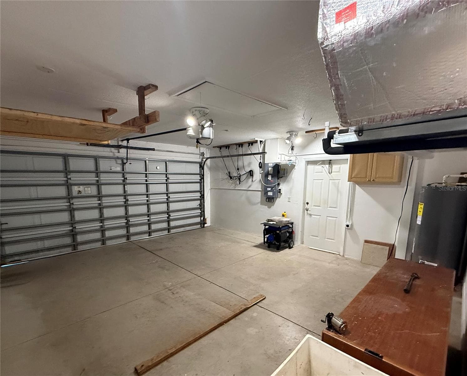 Two car garage - 5615 MOJAVE AVE, NORTH PORT