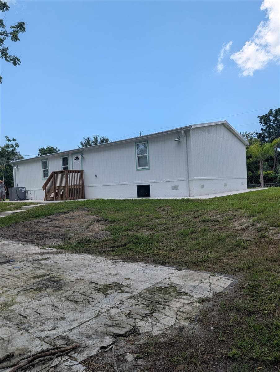 Manufactured Home at 7904 CADILLAC AVE, HUDSON, photo 23 of 48