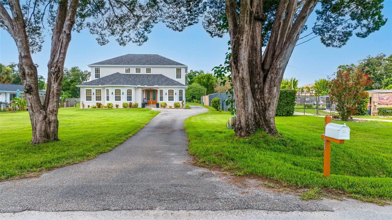 Front Exposure - 13030 DELWOOD RD, TAMPA