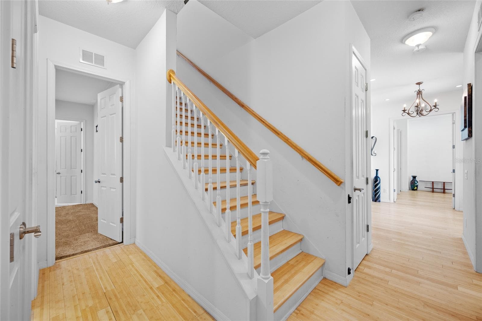 Single Family Residence at 13030 DELWOOD RD, TAMPA, photo 24 of 67