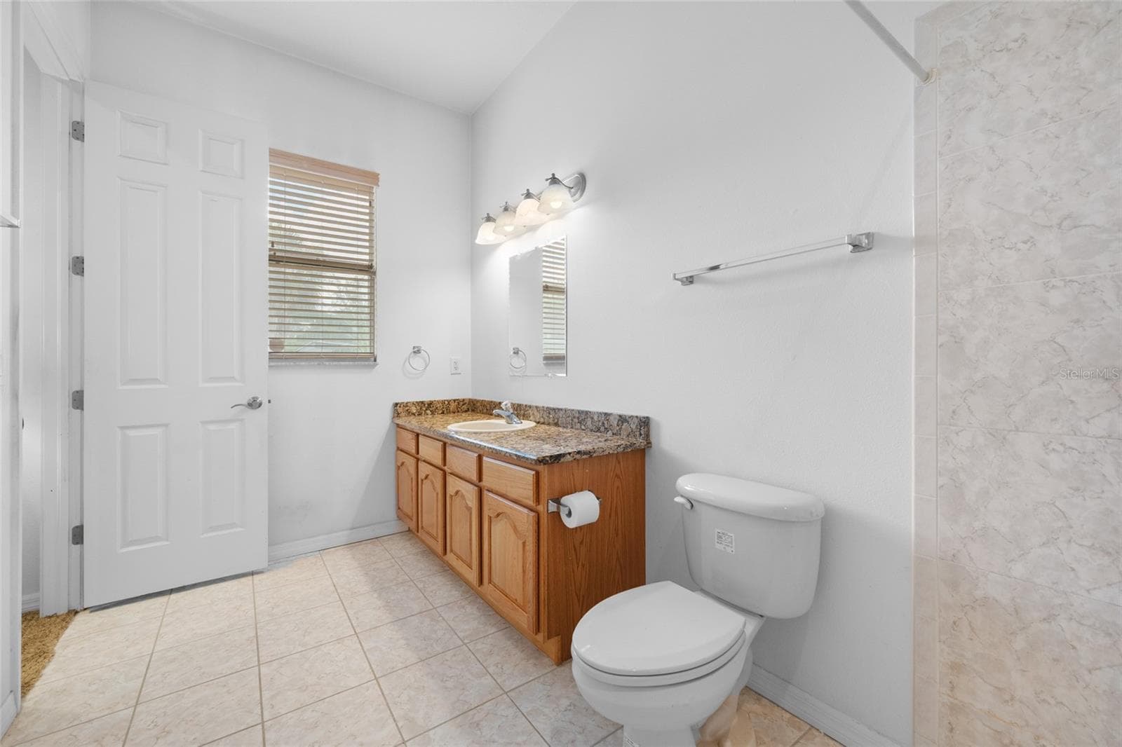 Single Family Residence at 13030 DELWOOD RD, TAMPA, photo 28 of 67