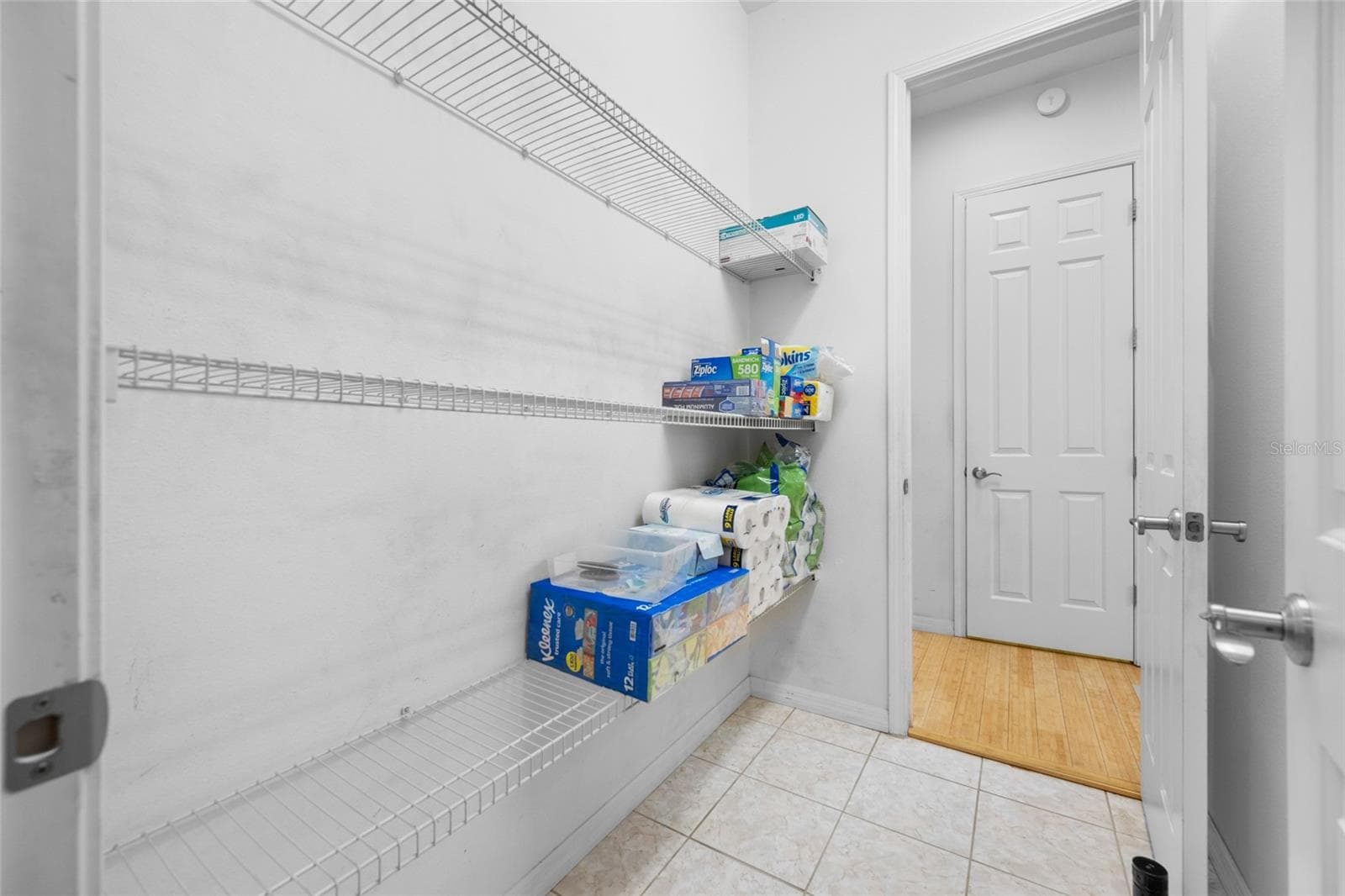 Walk in Pantry - 13030 DELWOOD RD, TAMPA