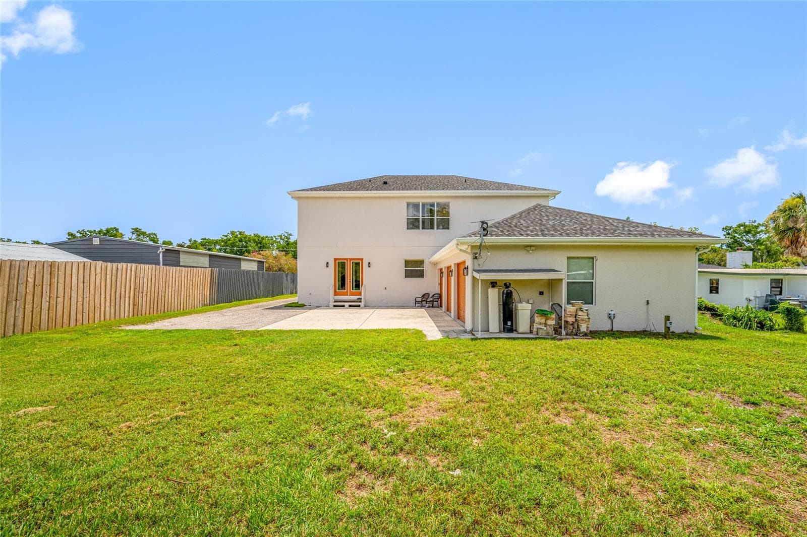 Rear View - 13030 DELWOOD RD, TAMPA
