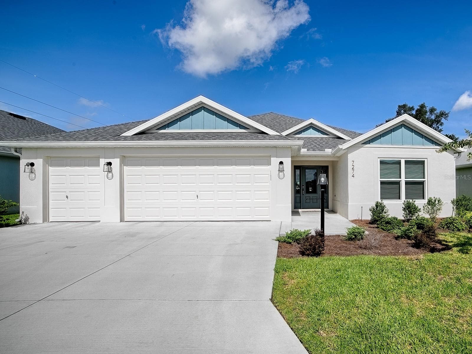 Single Family Residence at 7274 CARLOS CT, THE VILLAGES, photo 2 of 61