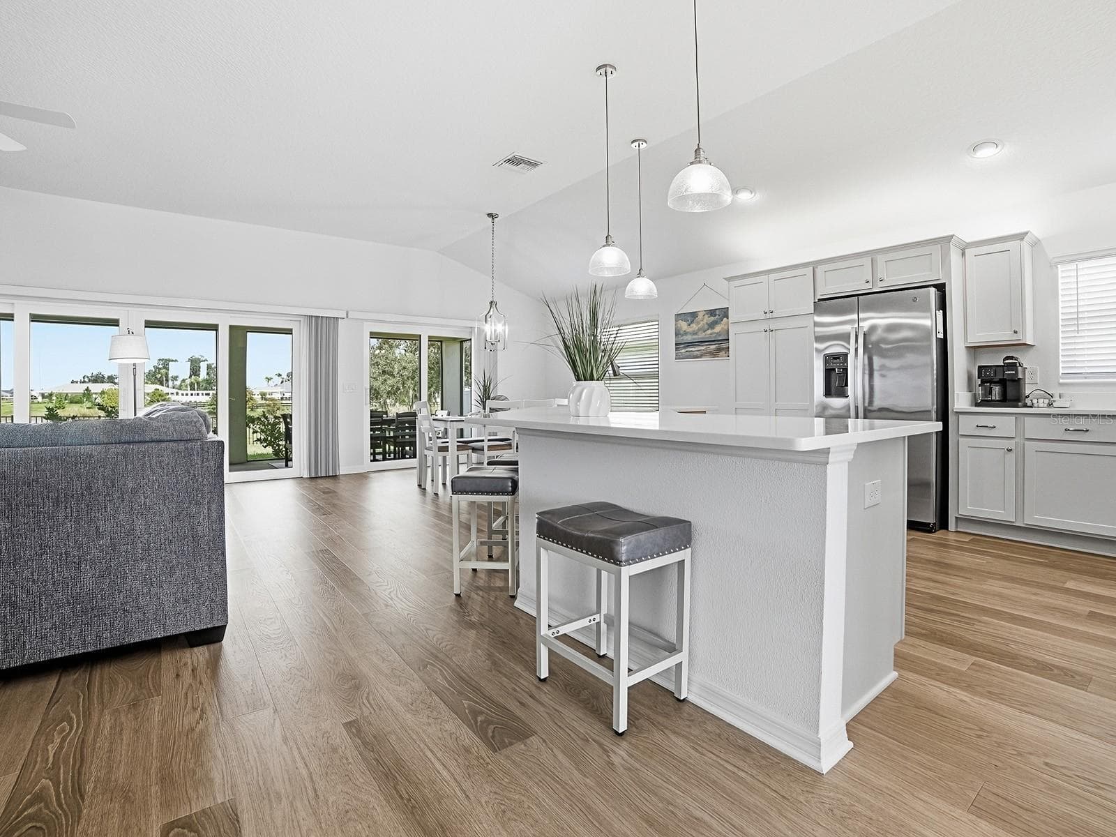 Single Family Residence at 7274 CARLOS CT, THE VILLAGES, photo 11 of 61