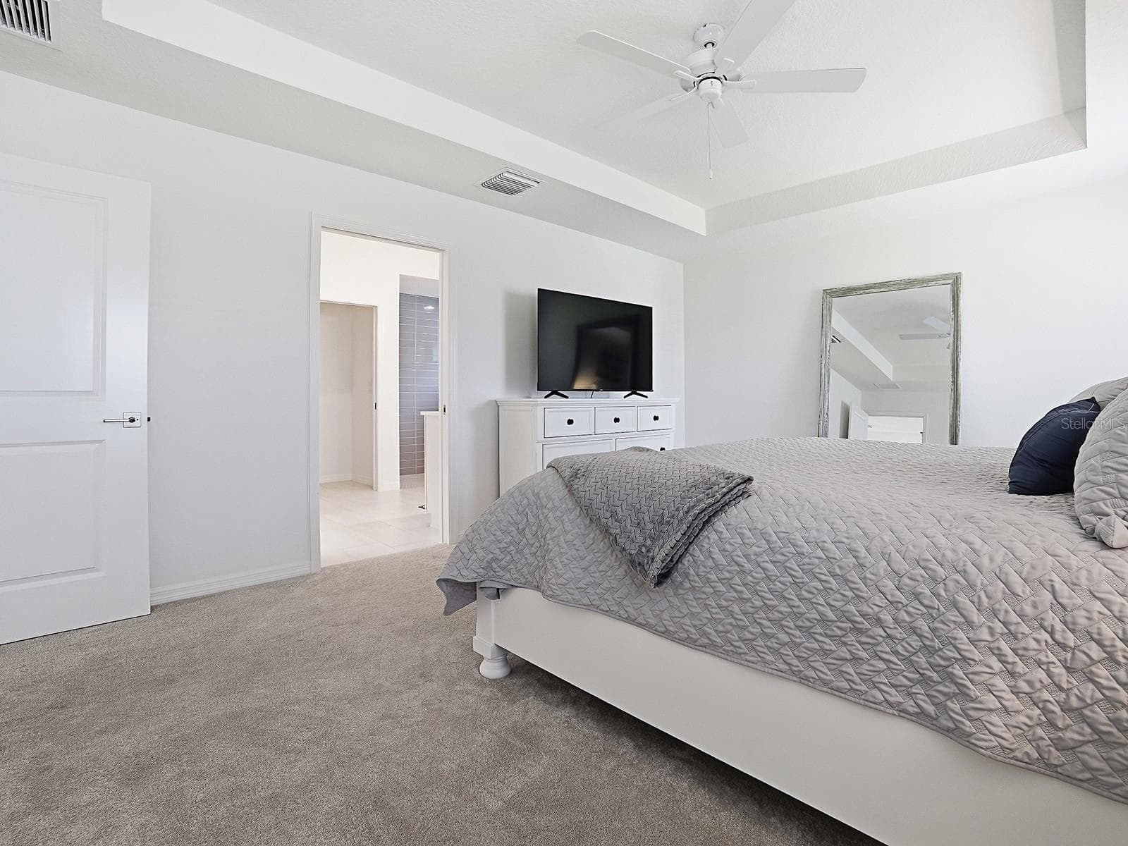 Single Family Residence at 7274 CARLOS CT, THE VILLAGES, photo 24 of 61