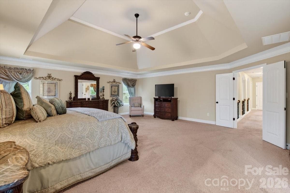Single Family Residence at 10515 Sweethaven Lane, Harrisburg, photo 35 of 48