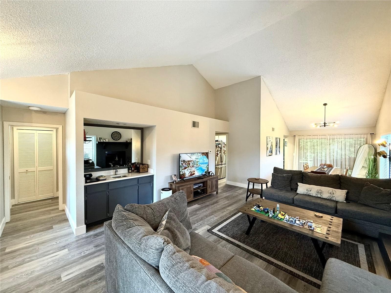 Condominium at 2816 COUNTRYBROOK DR #L16, PALM HARBOR, photo 8 of 35