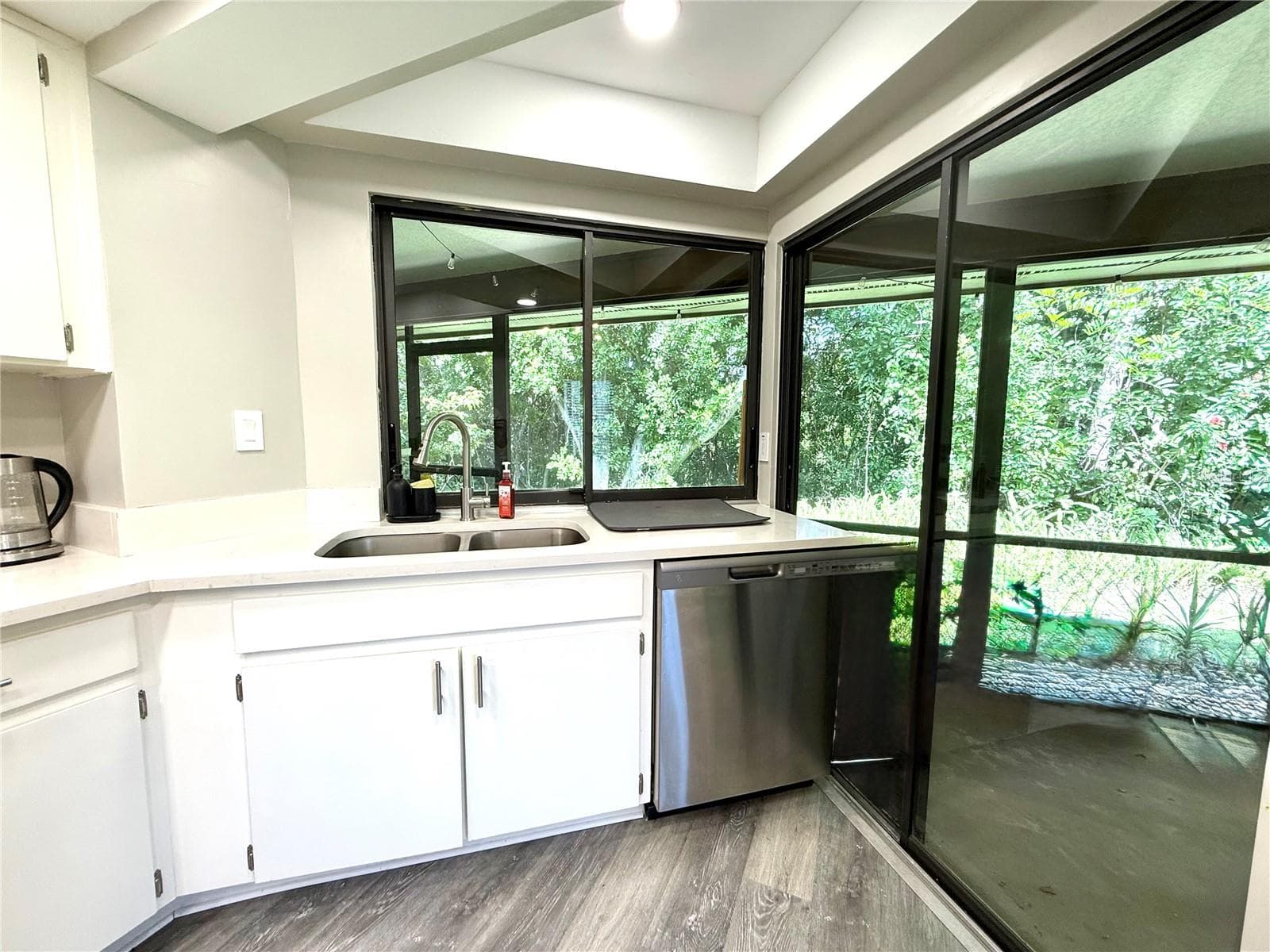 Condominium at 2816 COUNTRYBROOK DR #L16, PALM HARBOR, photo 15 of 35