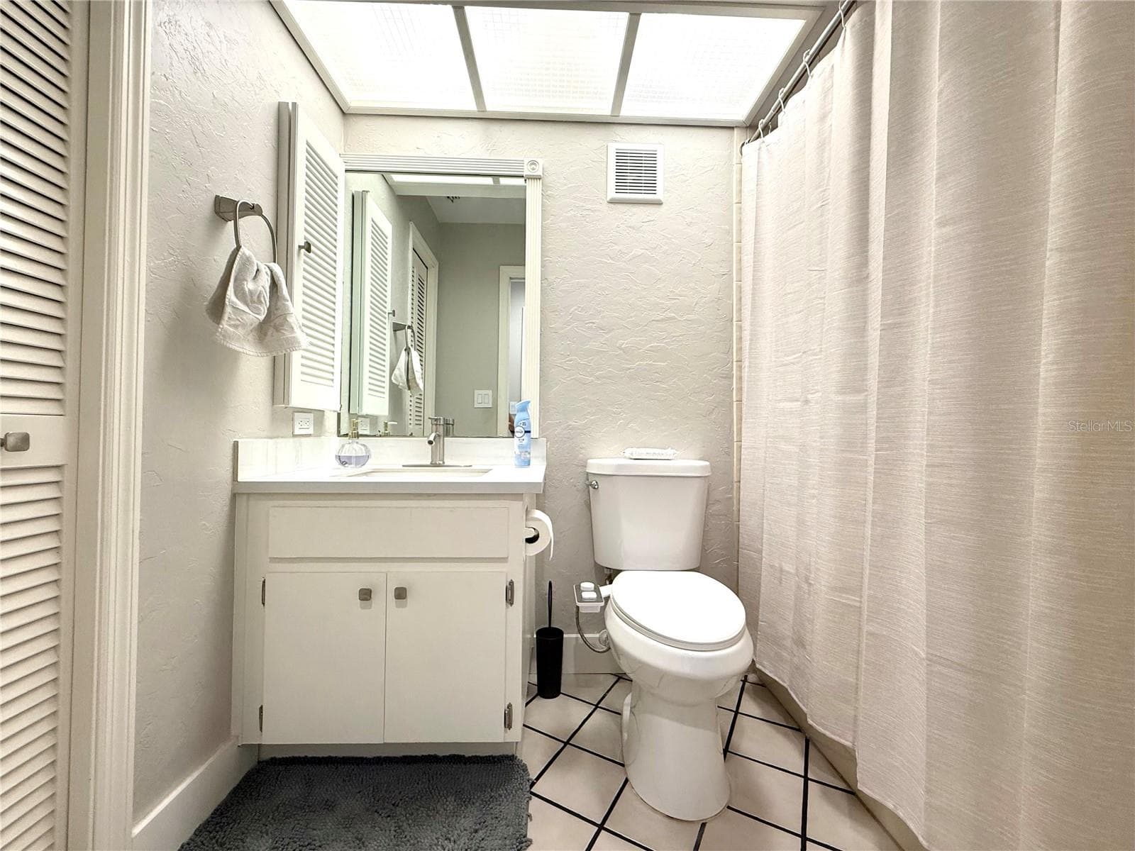 Condominium at 2816 COUNTRYBROOK DR #L16, PALM HARBOR, photo 25 of 35