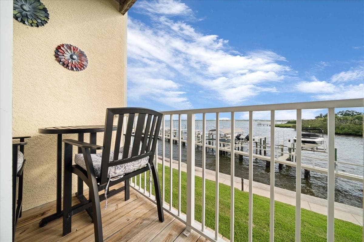 Townhouse at 158 BRENT CIR, OLDSMAR, photo 51 of 67