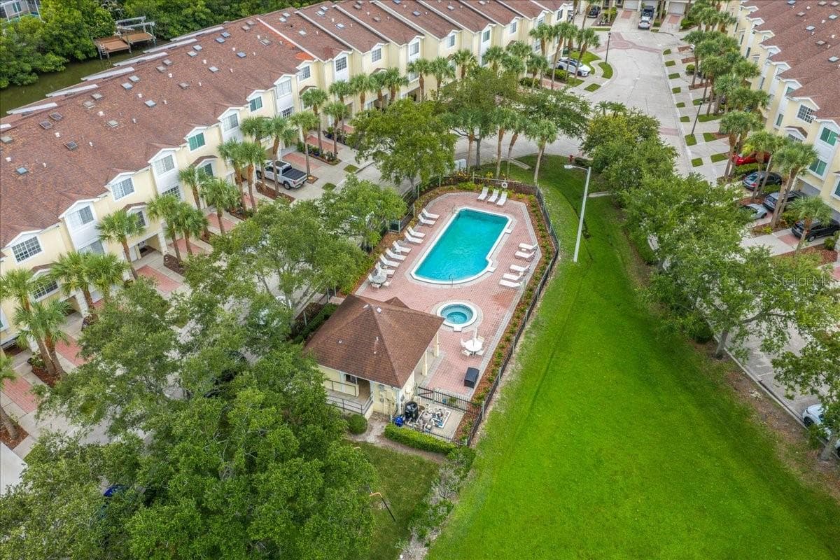 Townhouse at 158 BRENT CIR, OLDSMAR, photo 60 of 67