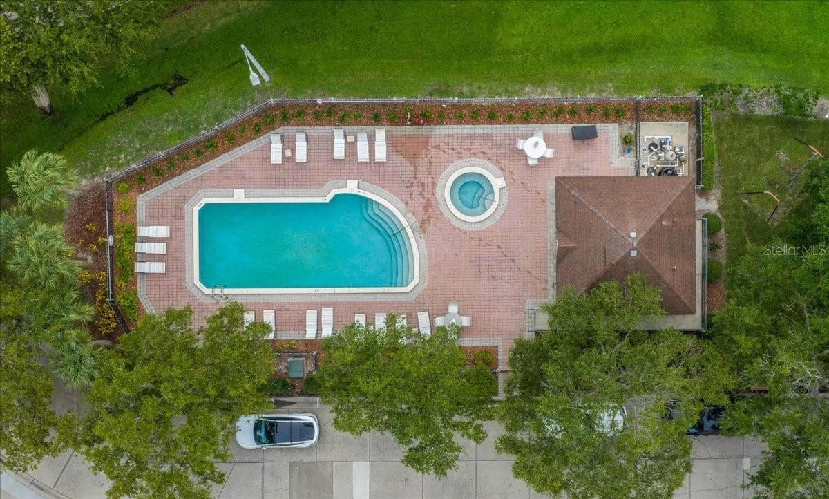 Townhouse at 158 BRENT CIR, OLDSMAR, photo 61 of 67