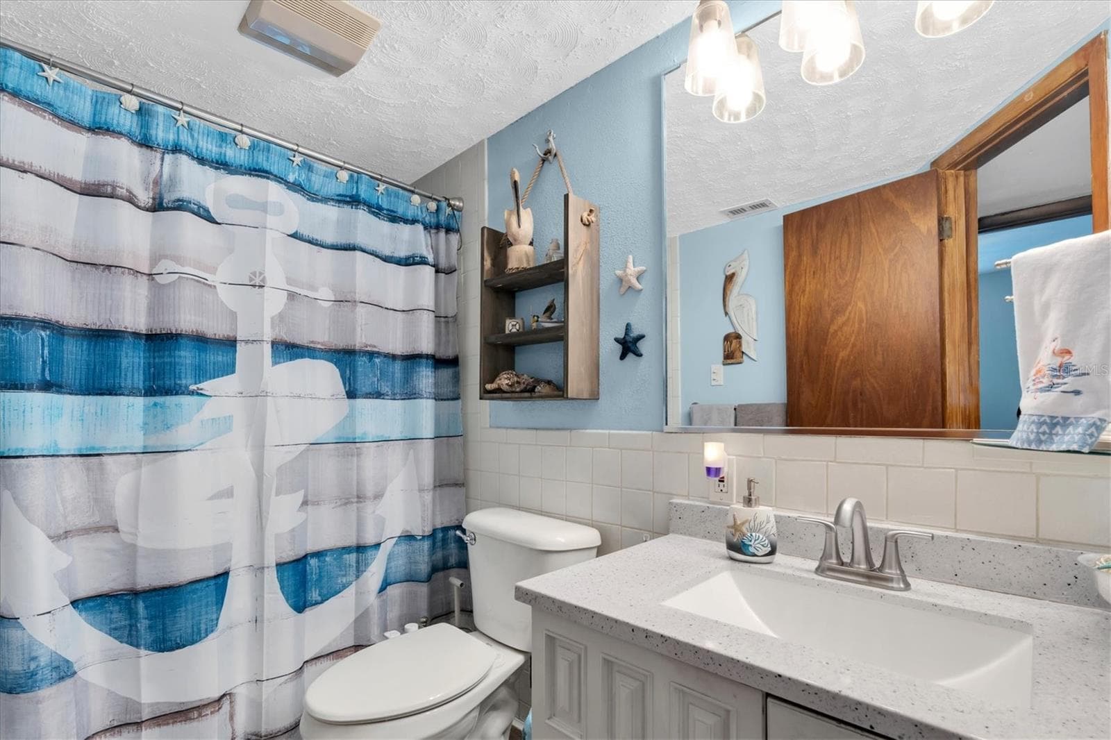 Main Bathroom - 3227 48TH AVE N, ST PETERSBURG