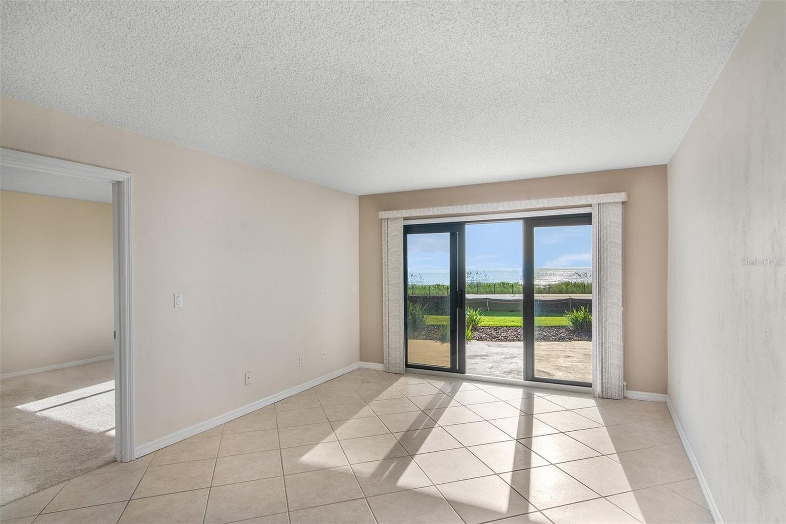 Living area - 2600 OCEAN SHORE BLVD #111, ORMOND BEACH